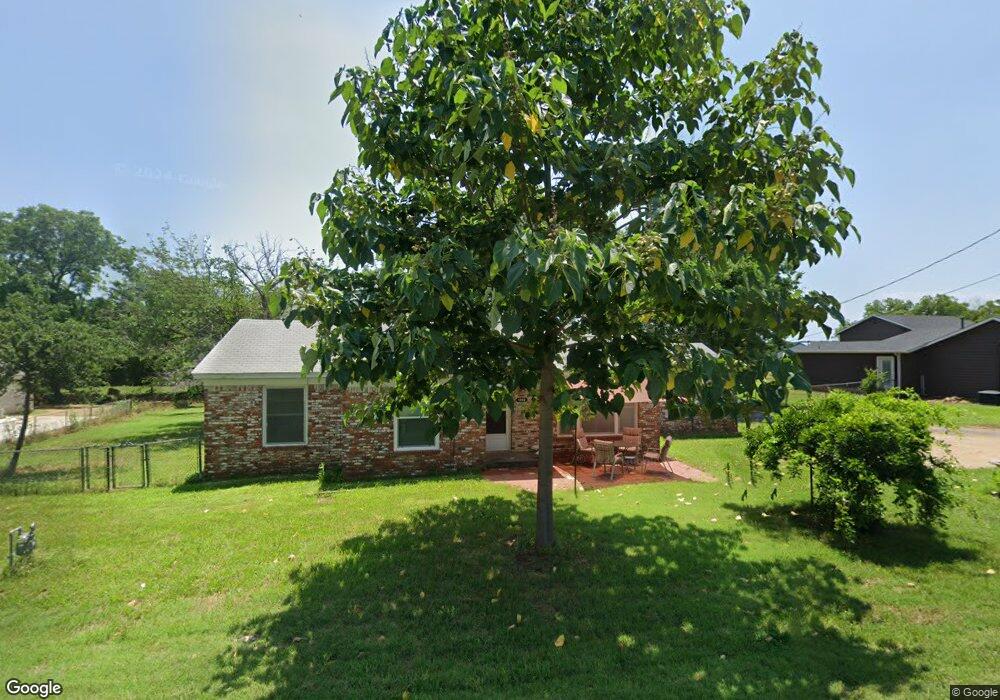 1722 E Bankhead Dr, Weatherford, TX 76086 - photo 1