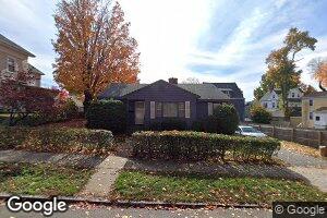 22 Avon St, Wakefield, MA 01880