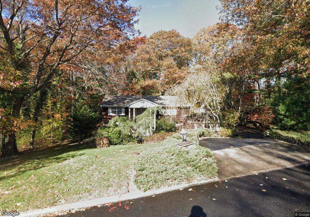 5 Daniel Ln, Dix Hills, NY 11746 - photo 1