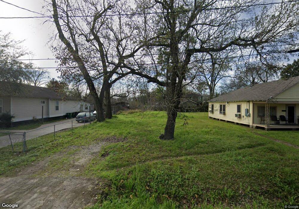 3708 Chickering St, Houston, TX 77026 - photo 1