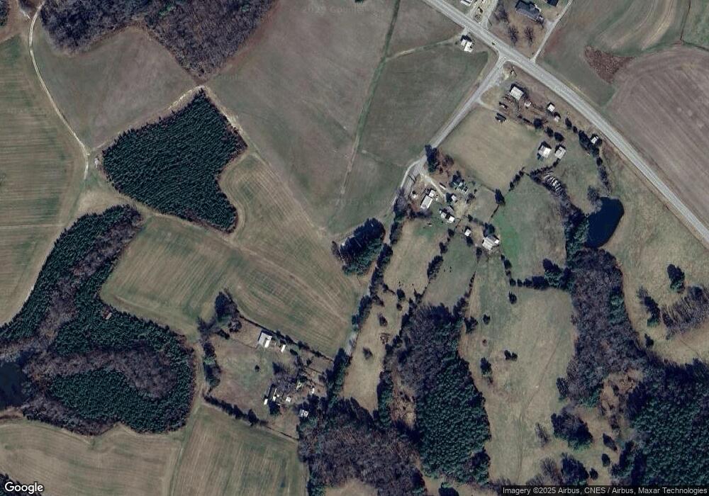 3859 Skyline Rd, South Hill, VA 23970 - photo 1