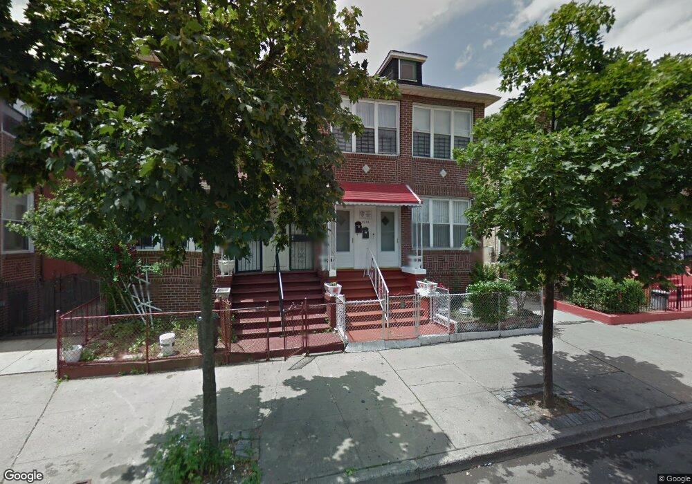 1335 Commonwealth Ave, Bronx, NY 10472 - photo 1