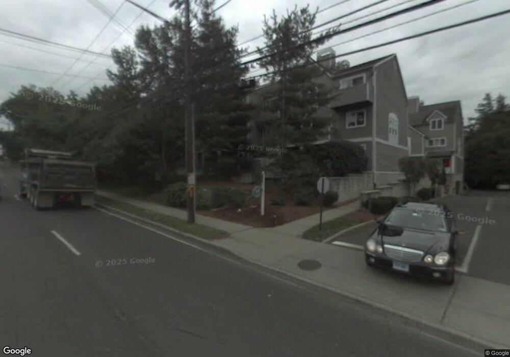 453 E Putnam Ave unit 2A, Cos Cob, CT 06807 - photo 1