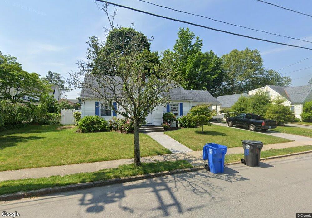 18 Bryant Rd, Cranston, RI 02910 - photo 1