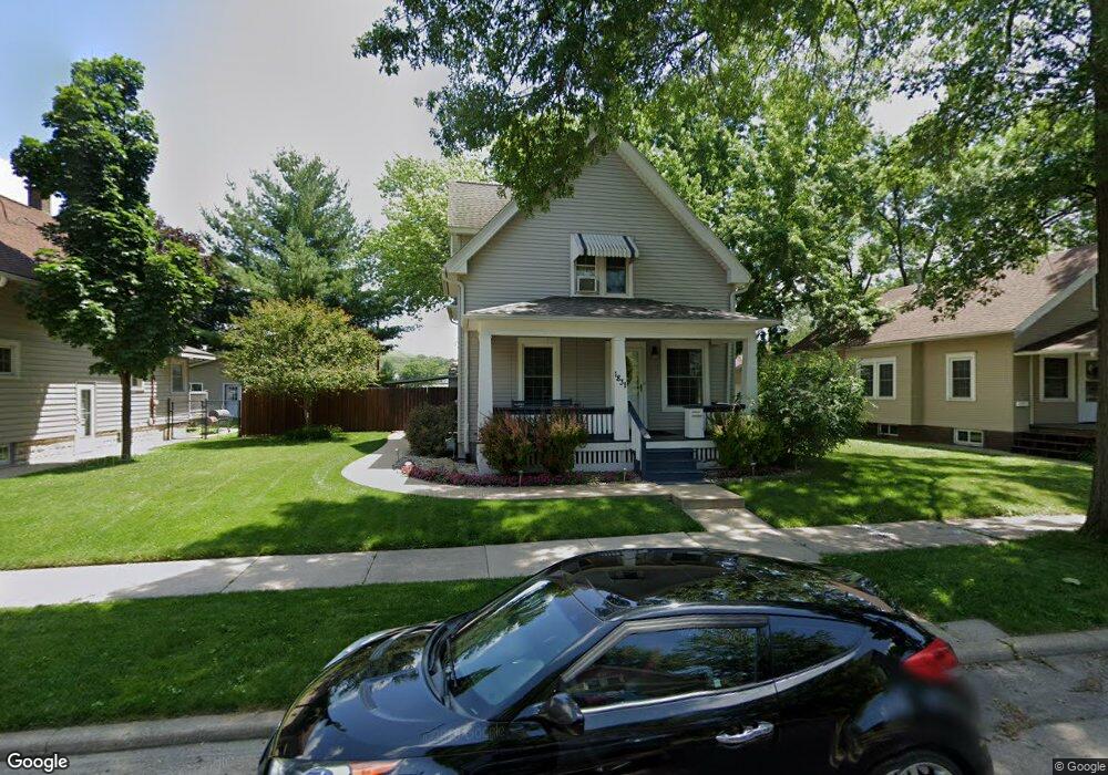 1831 Mallory St SW, Cedar Rapids, IA 52404 - photo 1