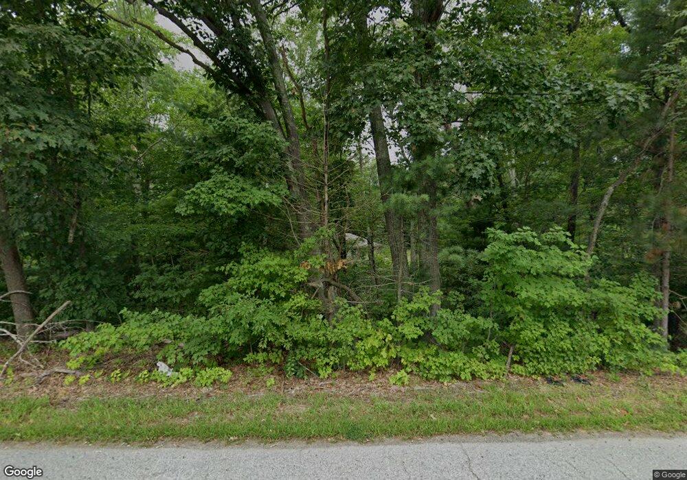 415 Douglas St, Uxbridge, MA 01569 - photo 1