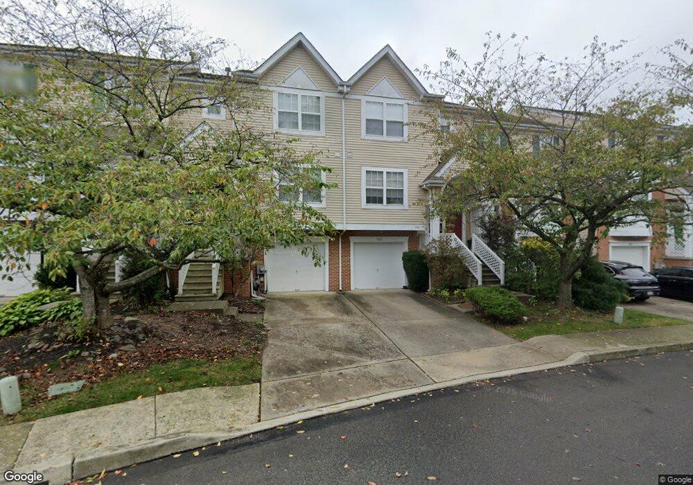 3103 Harvard Dr, North Wales, PA 19454 - photo 1