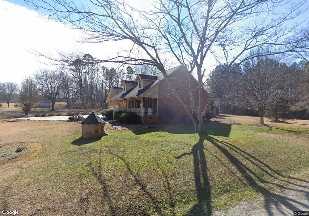 723 Wilmoth Rd, Clover, SC 29710 - photo 1