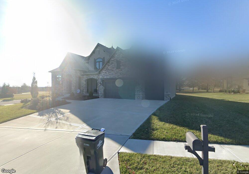 15536 Larsen St, Overland Park, KS 66221 - photo 1