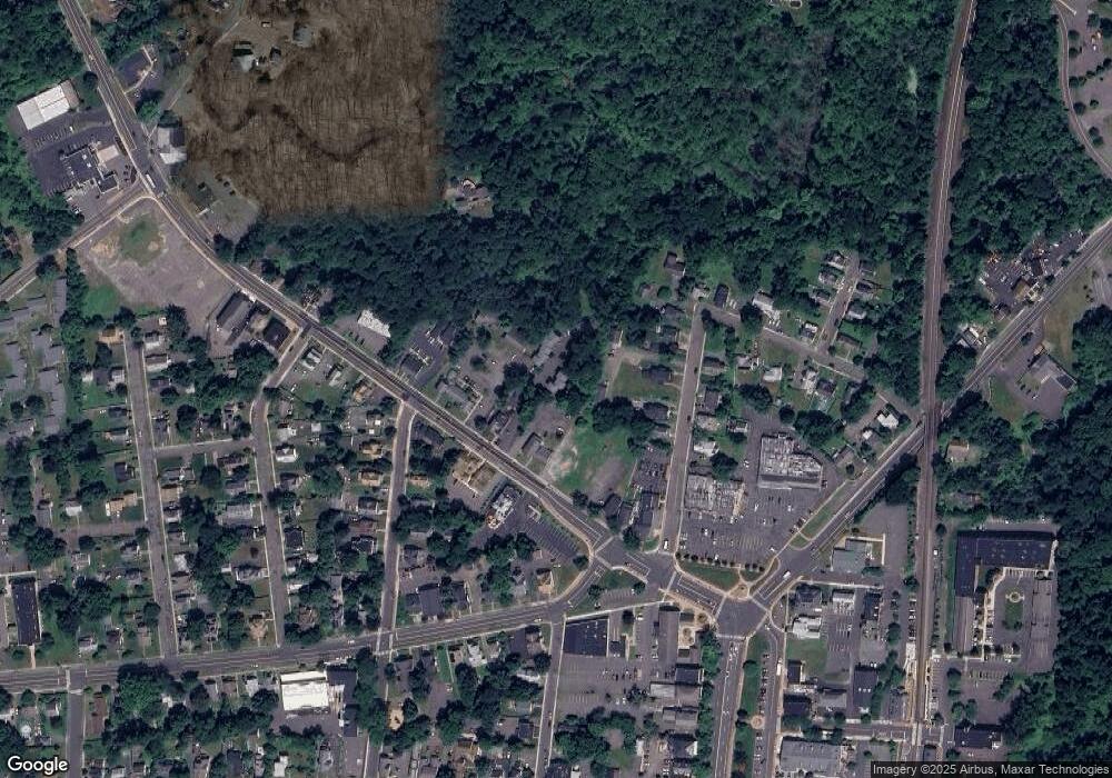 2 Dorchester Dr unit 2, Windsor, CT 06095 - photo 1