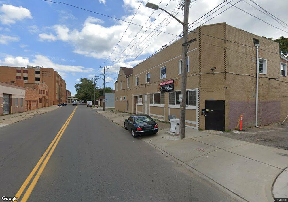 2924 Carpenter St, HamtraMcK, MI 48212 - photo 1