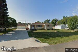 324 2nd St, Thompson, ND 58278