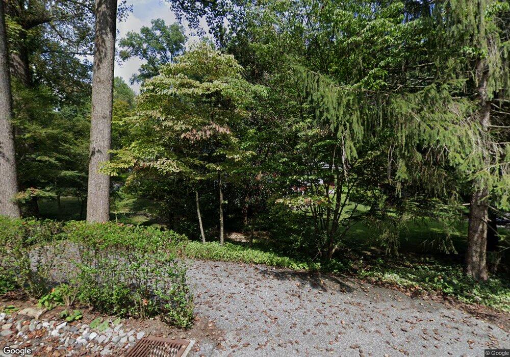 1813 Circle Rd, Towson, MD 21204 - photo 1