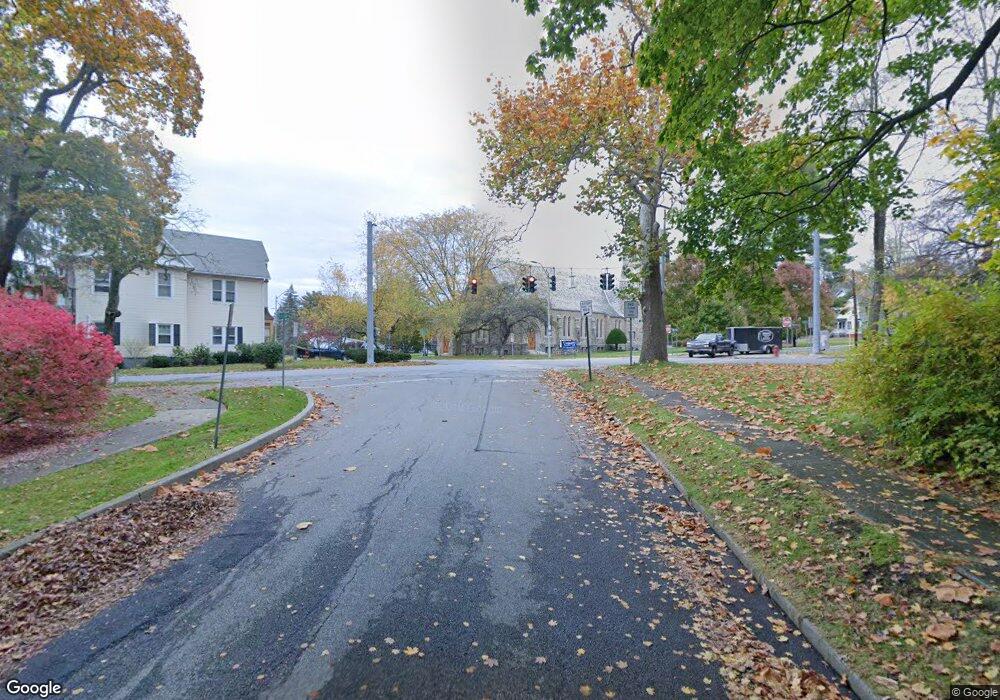 5 Crescent Rd unit MAC, Poughkeepsie, NY 12601 - photo 1