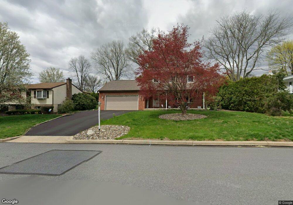 1101 Rhodora Ave, Reading, PA 19605 - photo 1