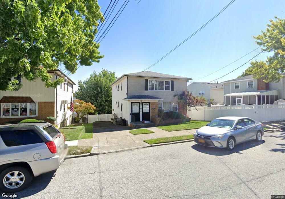 18 Twombly Ave, Staten Island, NY 10306 - photo 1