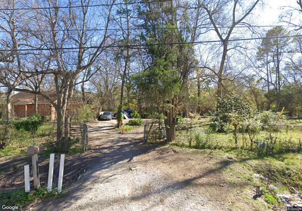 9404 Sherbourne St, Houston, TX 77016 - photo 1