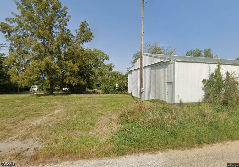 414 Collins Rd, Columbus Junction, IA 52738 - photo 1