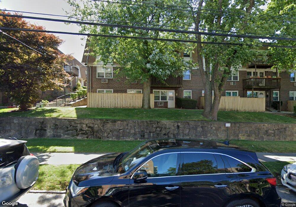 380 N Broadway unit B11, Yonkers, NY 10701 - photo 1