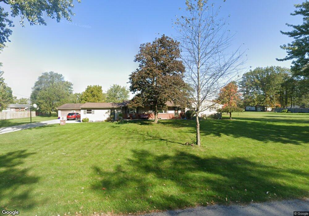2642 Elmview Dr, Lima, OH 45806 - photo 1