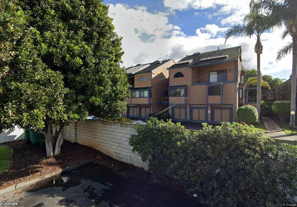 4014 Layang Layang Cir unit J, Carlsbad, CA 92008 - photo 1