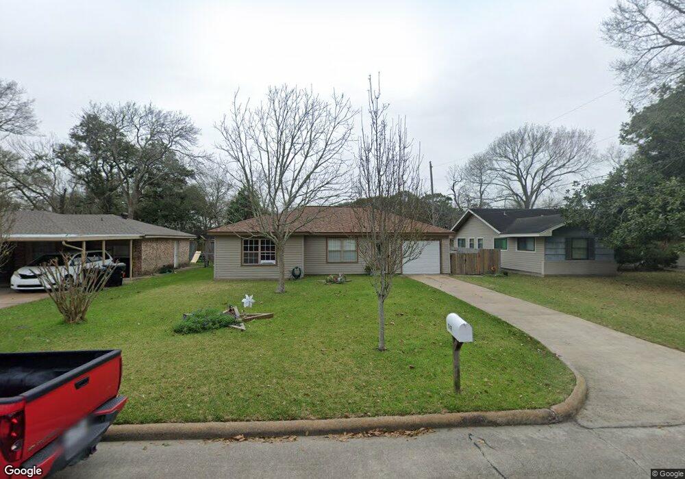 747 Dezso Dr, Alvin, TX 77511 - photo 1