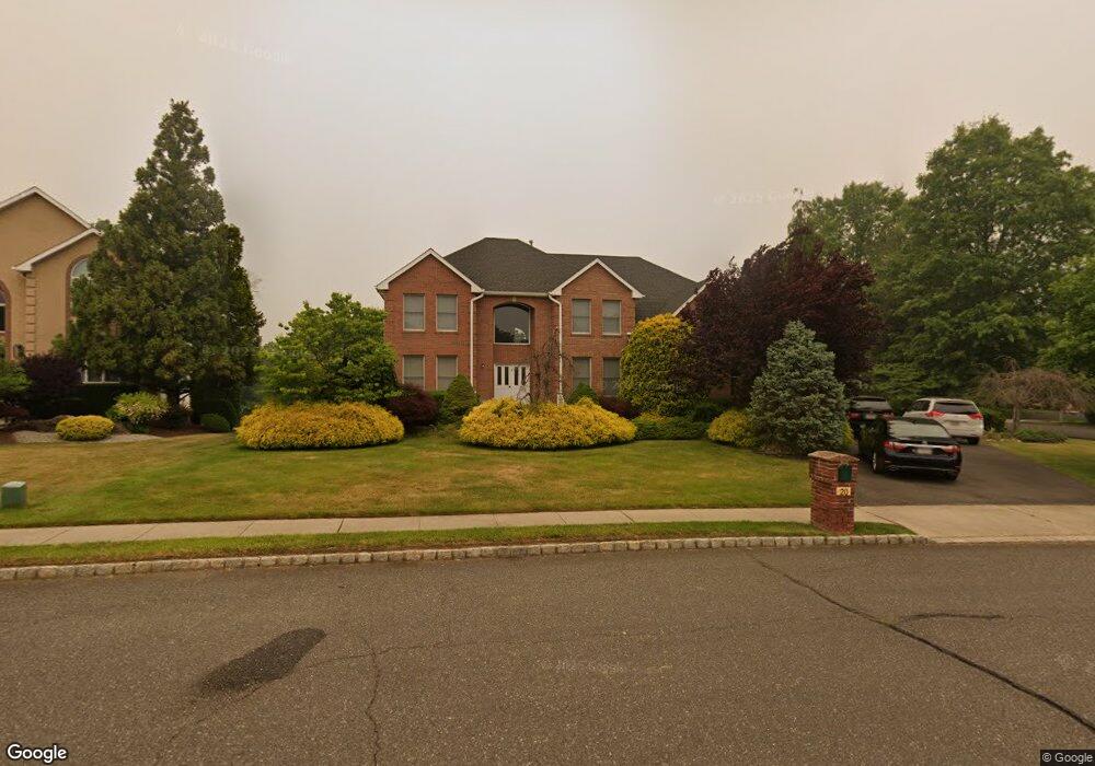 20 Barn Owl Ct, Morganville, NJ 07751 - photo 1