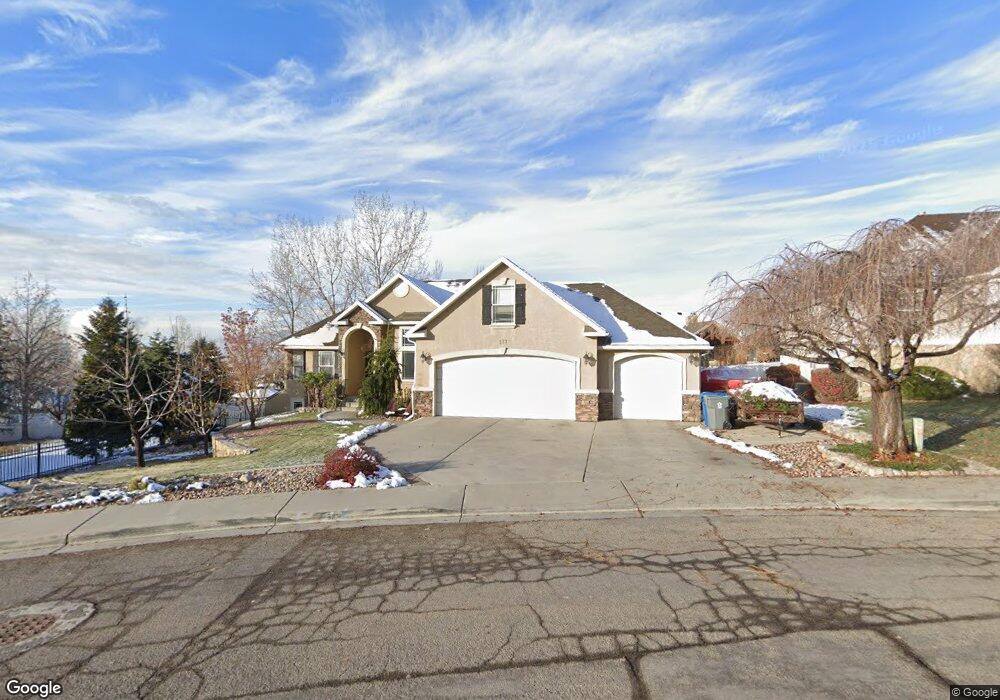 577 Canyon View Cir, Pleasant Grove, UT 84062 - photo 1