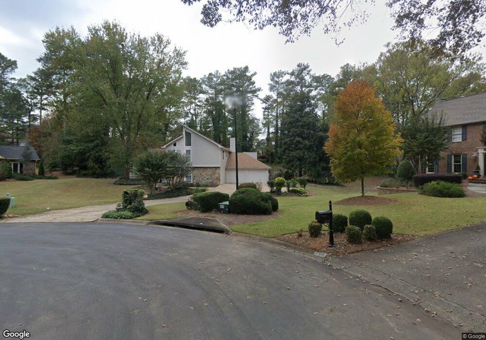 2910 Laurel Green Ct, Roswell, GA 30076 - photo 1