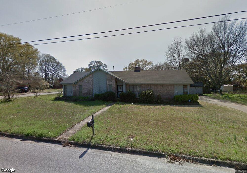 529 Dunbarton Rd, Montgomery, AL 36117 - photo 1