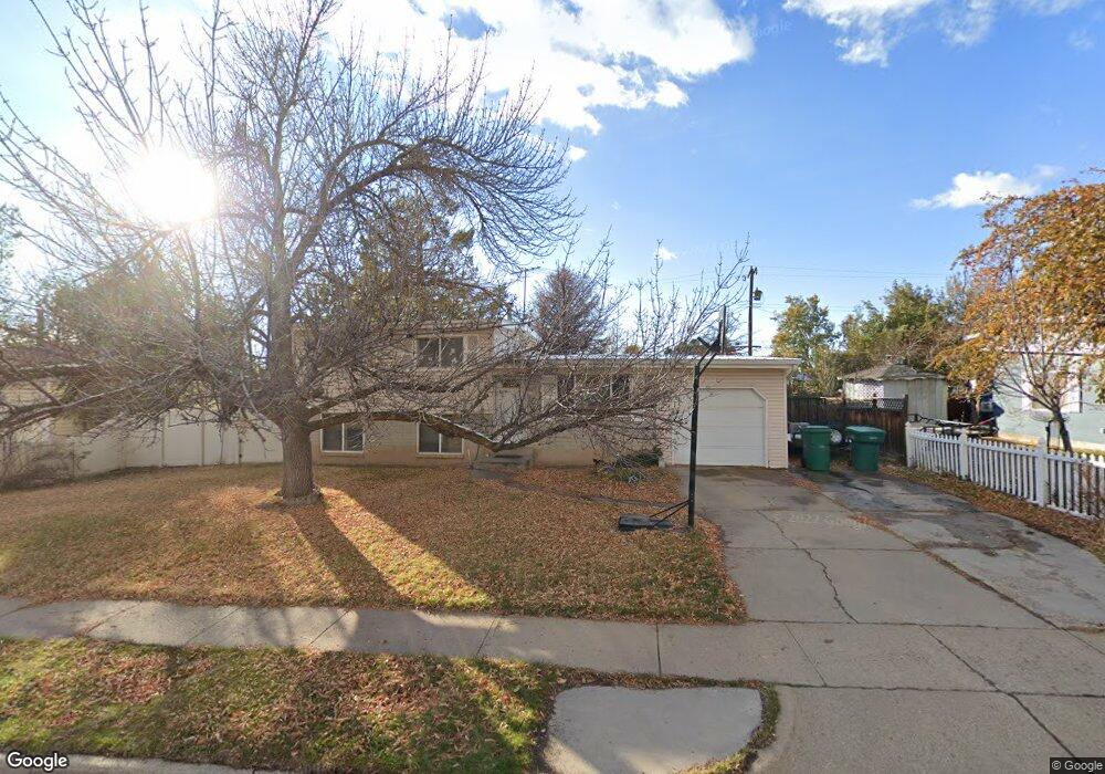 1085 N 300 W, Layton, UT 84041 - photo 1