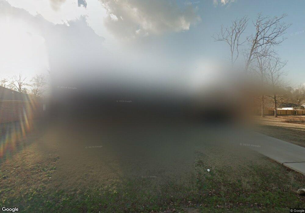 313 Memorial Dr, Wake Village, TX 75501 - photo 1