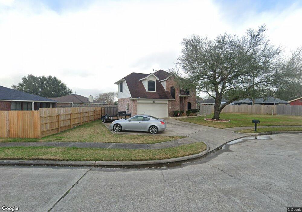 3214 Community Cir, Alvin, TX 77511 - photo 1