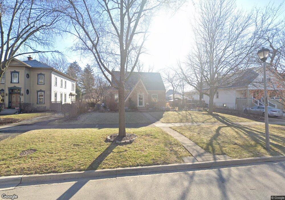 119 N Evergreen Ave, Elmhurst, IL 60126 - photo 1