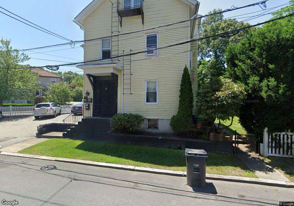 10 Carver St unit 1, Pawtucket, RI 02860 - photo 1