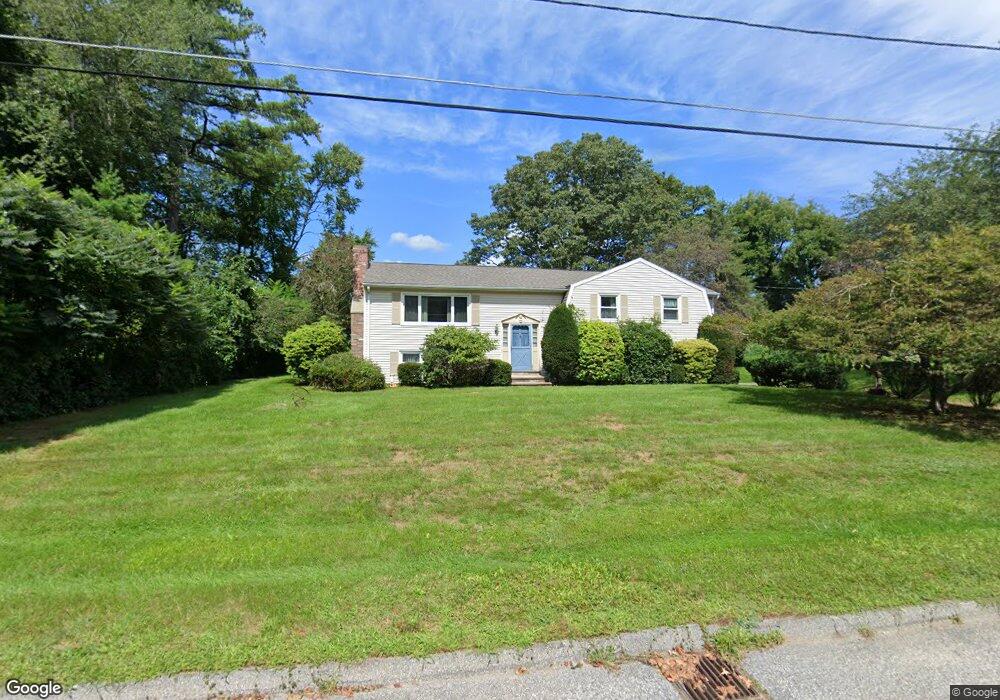 14 Mcgovern Ln, Webster, MA 01570 - photo 1