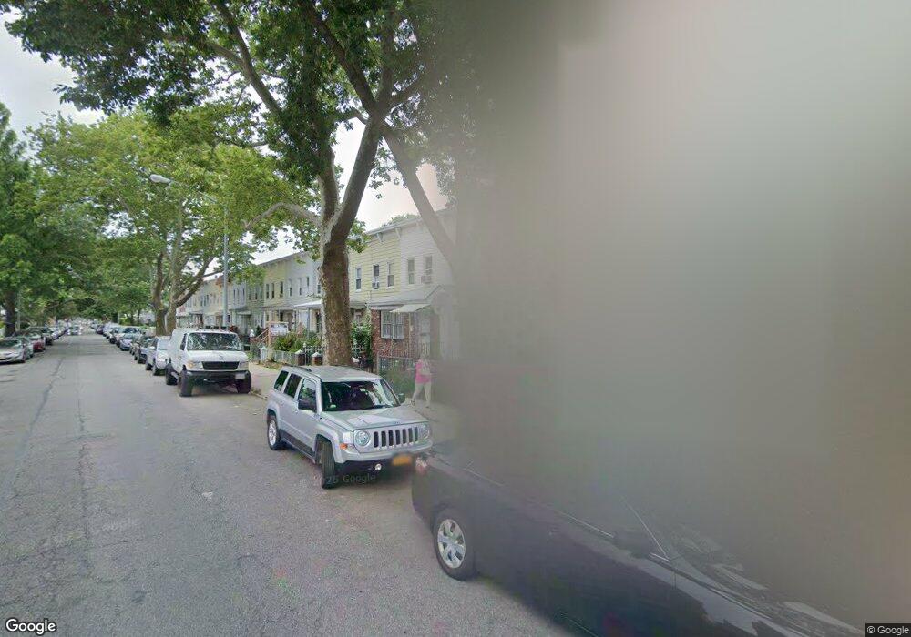 9114 110th St, Richmond Hill, NY 11418 - photo 1