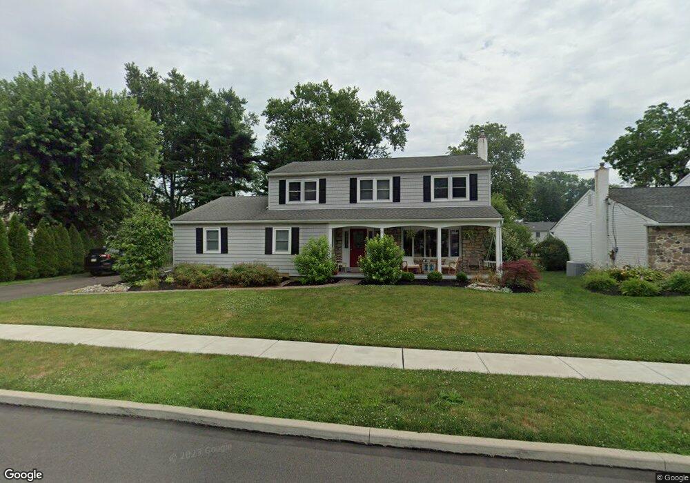 197 Fletcher Dr, Morrisville, PA 19067 - photo 1