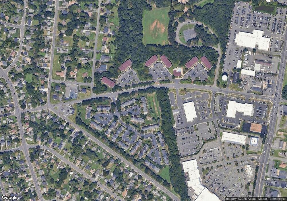 8564 Cabot Ct, Manassas, VA 20111 - photo 1