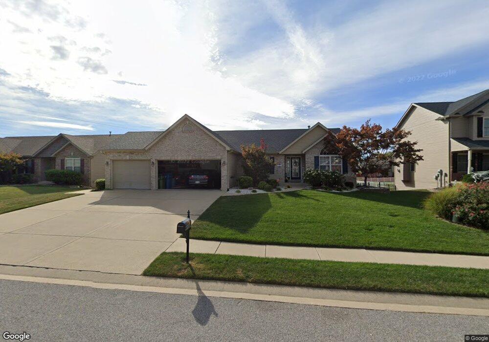 2509 Liberty Dr, Maryville, IL 62062 - photo 1