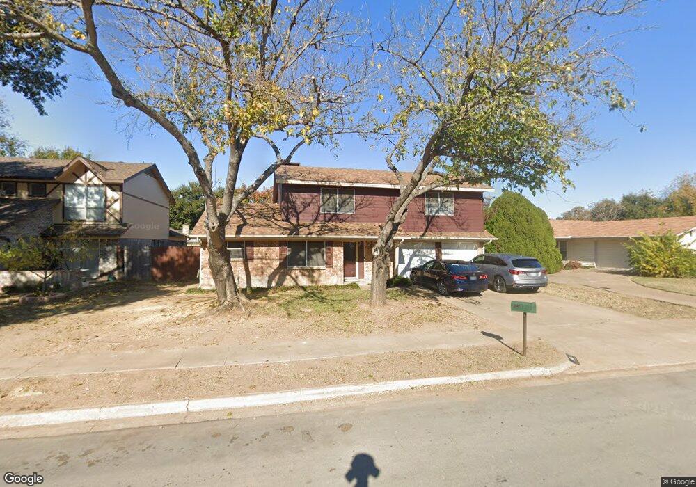 1125 Boston Blvd, Bedford, TX 76022 - photo 1