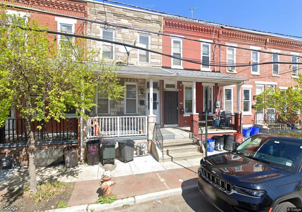 731 Berkley St, Camden, NJ 08103 - photo 1