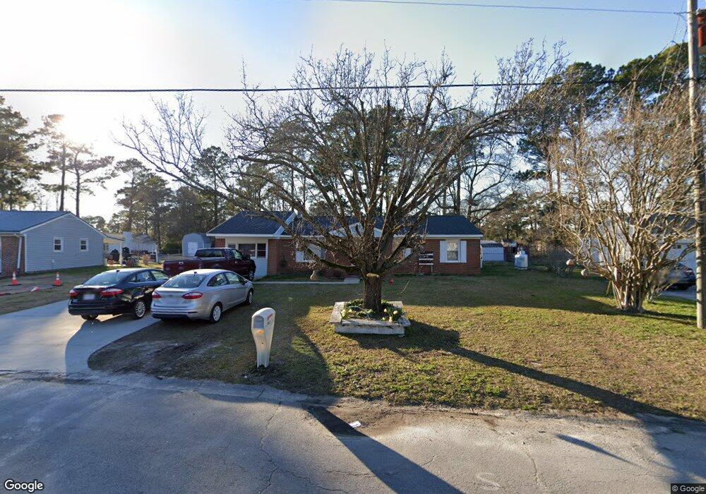 307 Tower Dr, Jacksonville, NC 28546 - photo 1