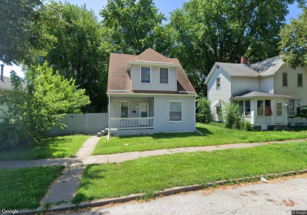 1847 W 8th St, Davenport, IA 52802 - photo 1