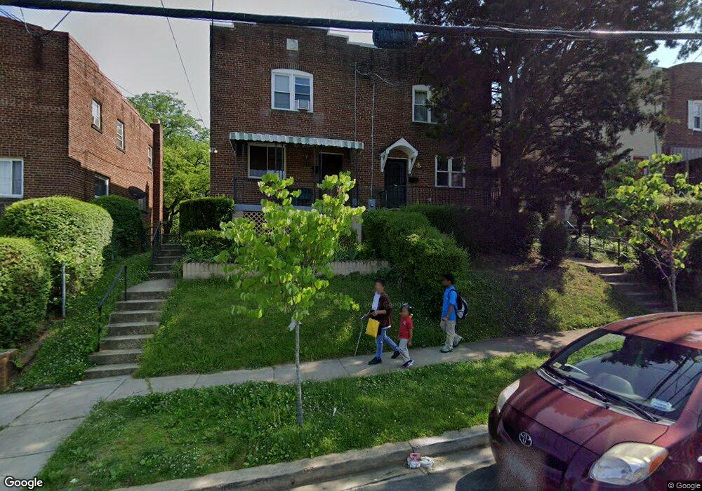 5361 Blaine St NE, Washington, DC 20019 - photo 1