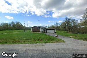 9758 Darnell Rd, Dawson, IL 62520