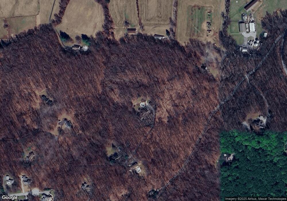 2102 Tufton Ridge Rd, Reisterstown, MD 21136 - photo 1