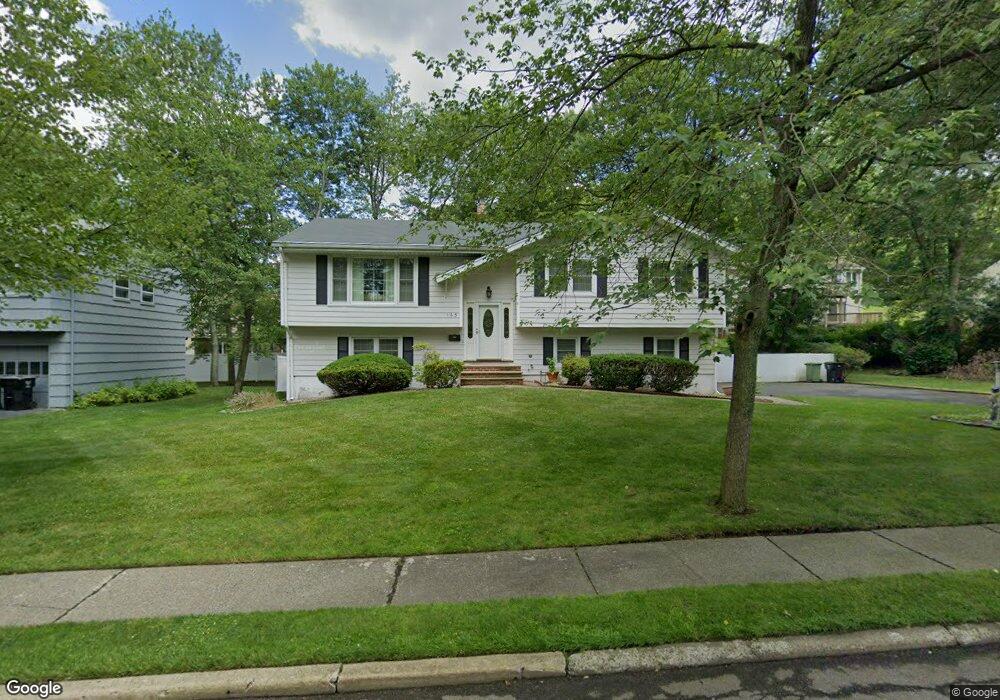 163 Ivanhoe Dr, Paramus, NJ 07652 - photo 1