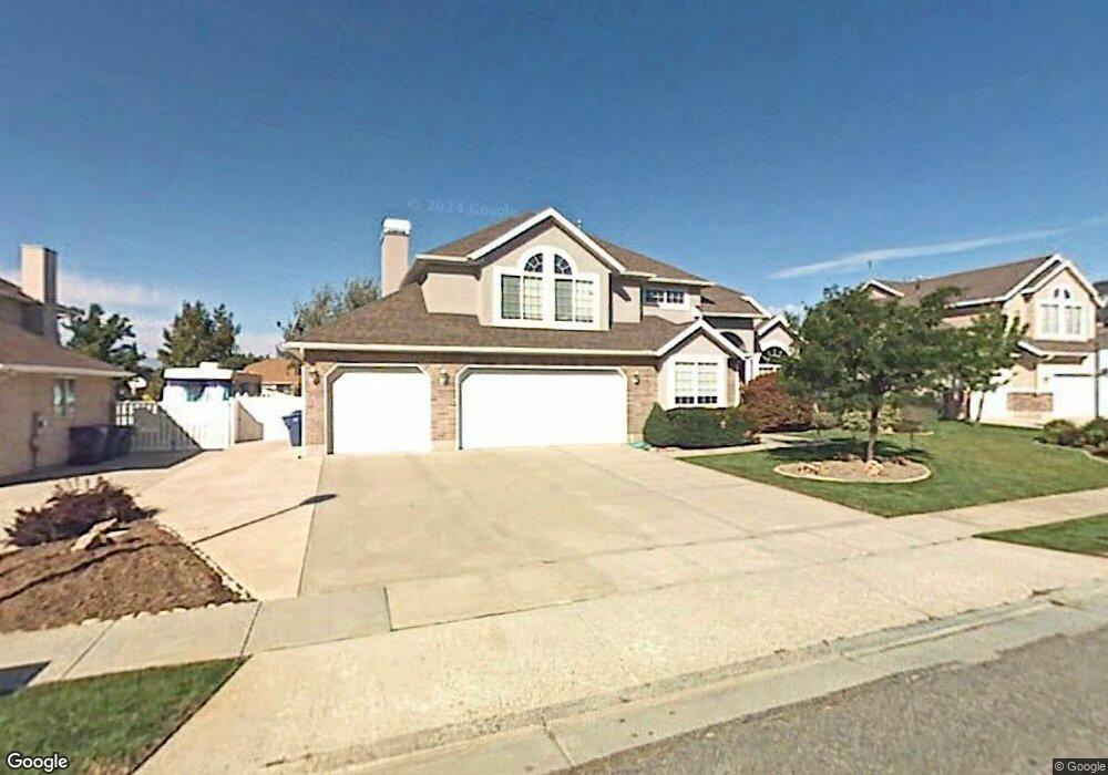 11532 S Lexington Hills Cir, Sandy, UT 84092 - photo 1