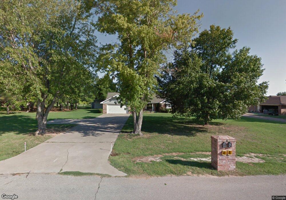 10 Birdie Ln, Shawnee, OK 74804 - photo 1